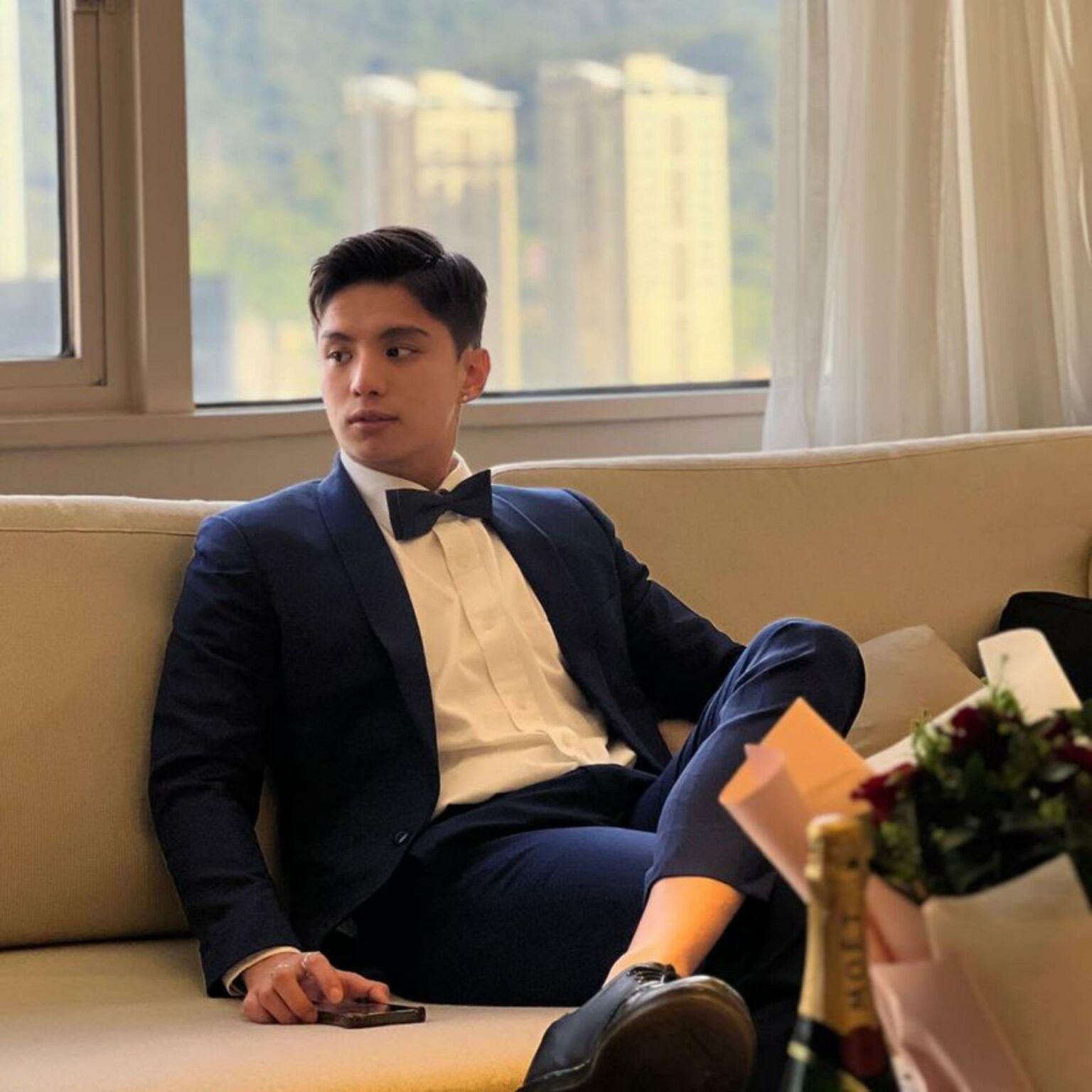金鐘新人|《八尺門的辯護人》張耀專訪:乘浪而來的爽朗少年,解開夢想和幻想的不對稱方程式 | 劇夠