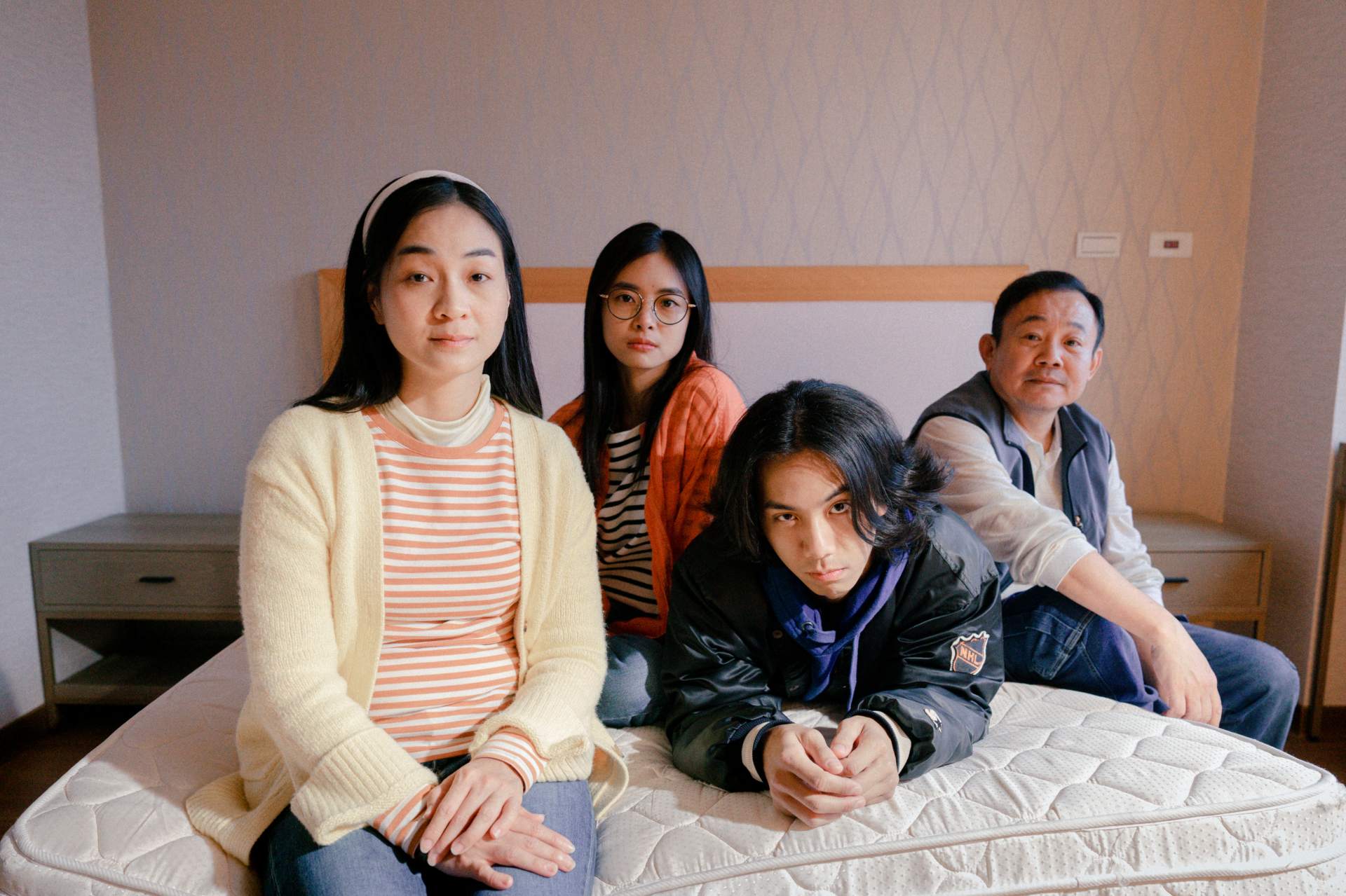 幕後｜《芙蓉》隱喻籠中的金絲雀習性，認床代表離不開家的羈絆| 劇夠