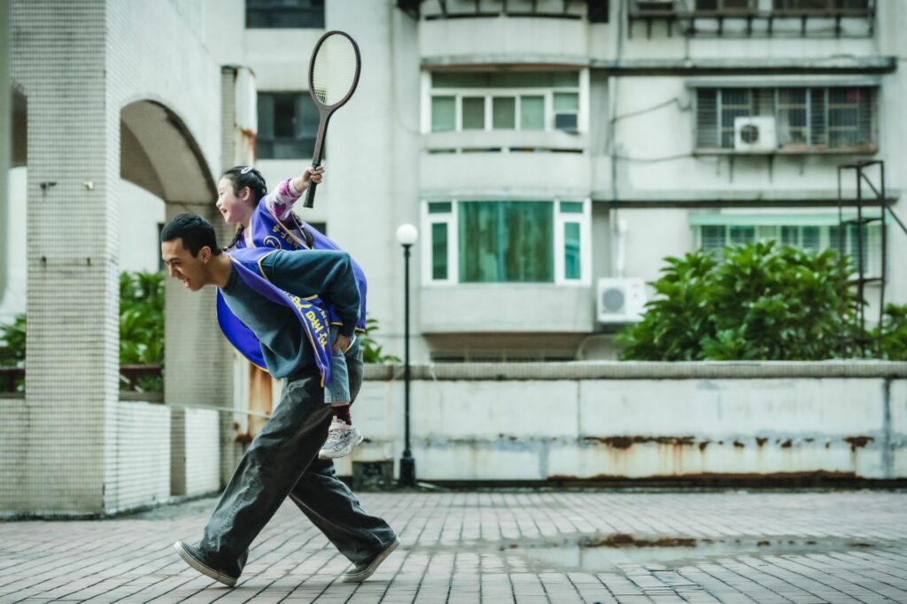 在戲裡，賽先生夫妻倆的衝突來自於兒子史星宇想競選里長的行動。