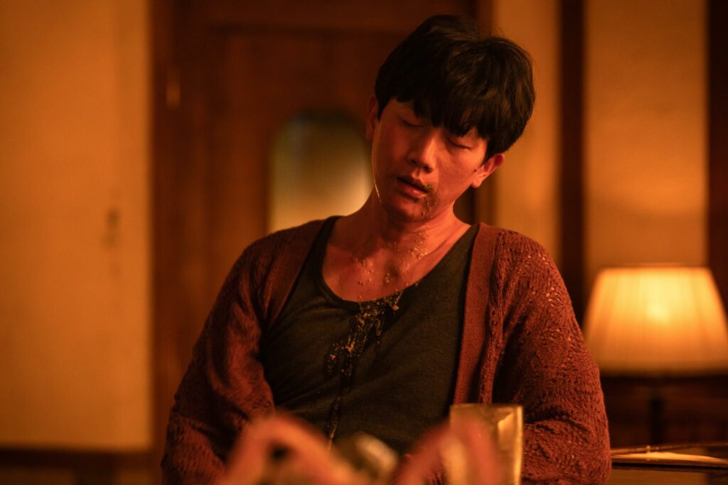 數度和樓一安合作，這次莫子儀在《喝酒吧！笨蛋》裡有許多破格演出／「逆光電影」提供。