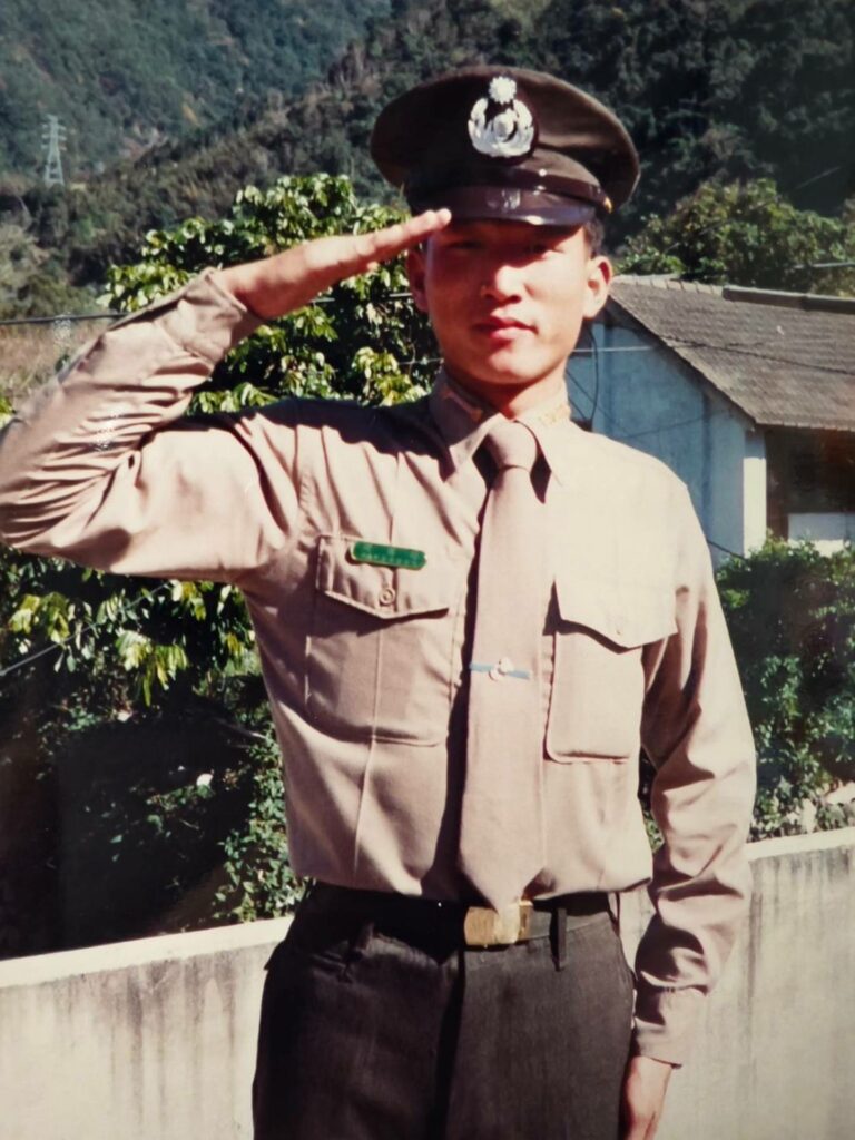 黃路家翔曾是職業軍人。（圖／Lulu黃路梓茵）