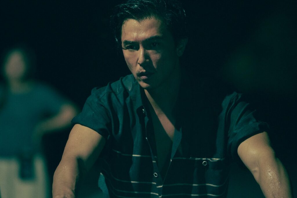 邱澤飾演「男人」