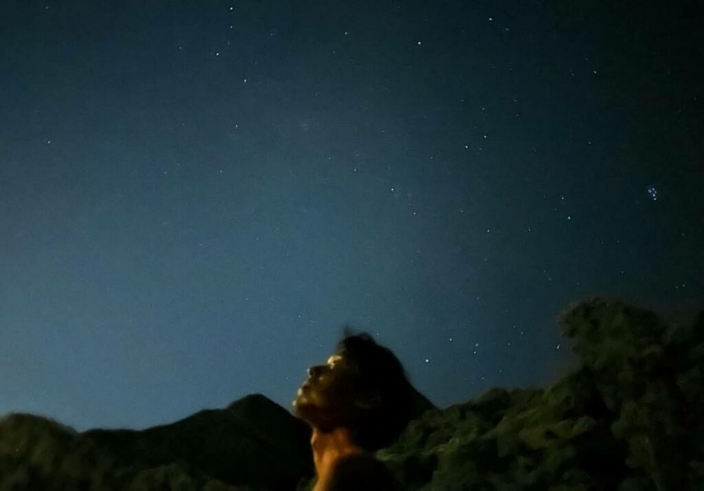 藉由表演讓他更認識自己，亦越來越能理解周遭的人及所發生的事情。（圖／牧森IG）