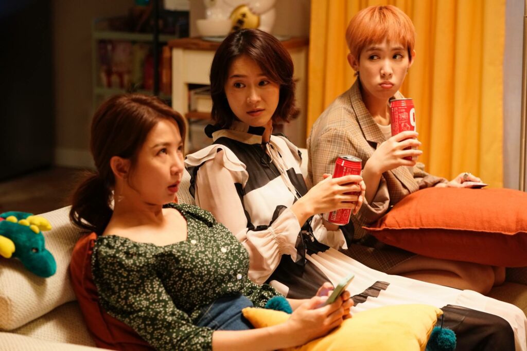 郭書瑤、鍾瑤、孫可芳在現場總像聊天一樣就能把戲拍出來，是姚淳耀很羨慕的地方。（圖／彼此影業提供）