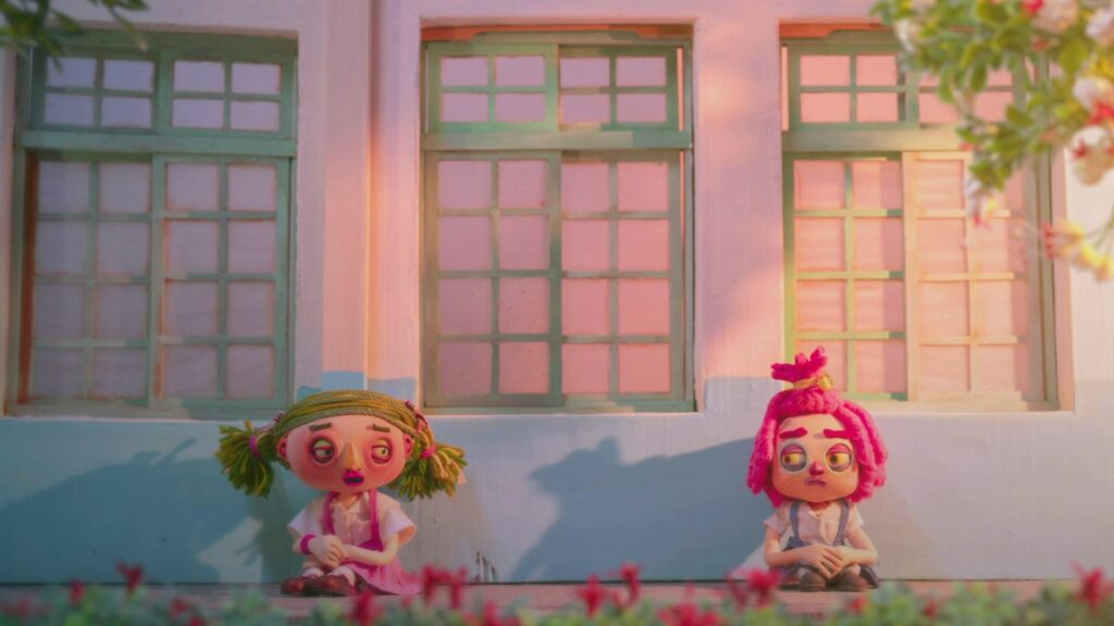 婷婷和派派製作的教室佈置沒有得名，兩人都很失落。黃勻弦在每一集故事刻意設計一個停頓的片段，留給小觀眾建立同理心的時間。（圖／《我是陳派派》）