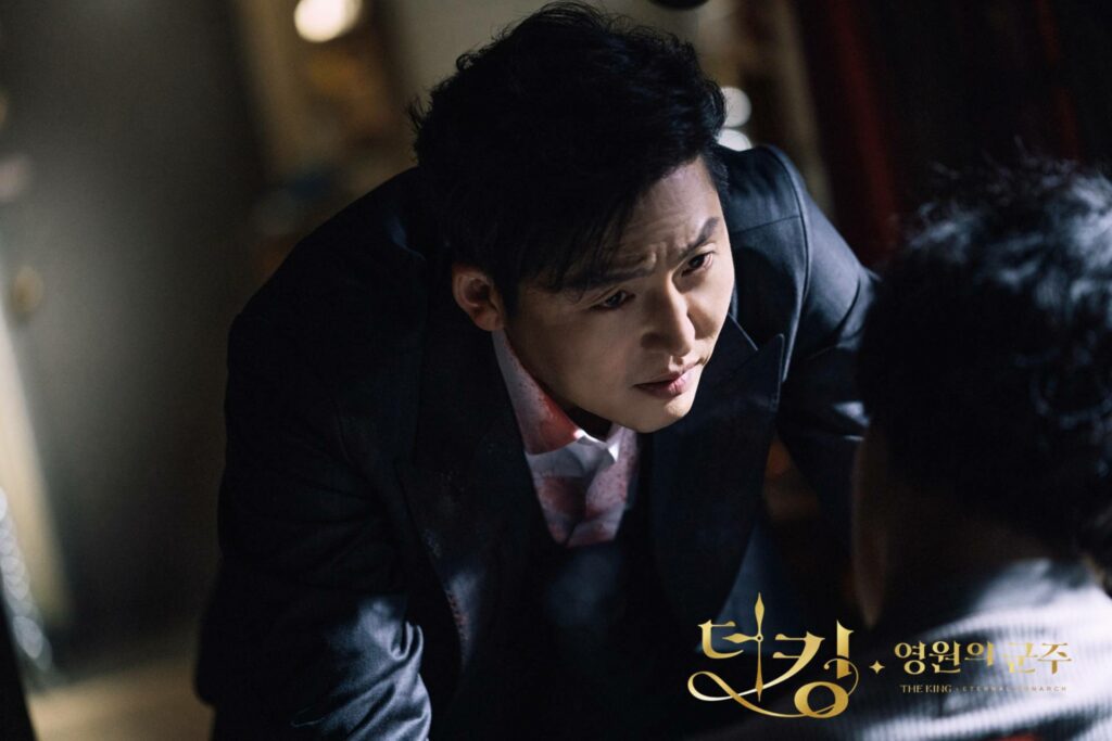 在《The King：永遠的君主》中的狠毒演技，讓許多觀眾恨到不行（圖／SBS官網）