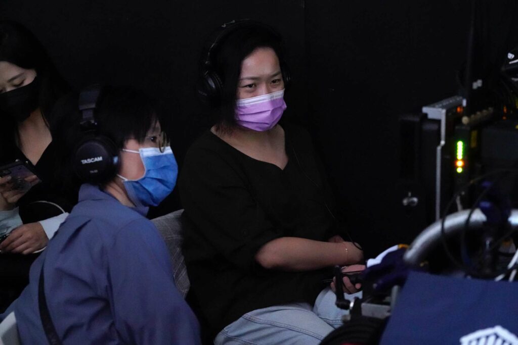 在劉宛玲（圖右）眼中，張瓊文（圖左）是合適的導演人選。（圖／彼此影業提供）