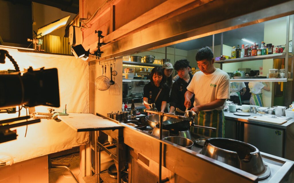 拍料理戲有許多眉角，高炳權表示食物也是得會演戲才行。